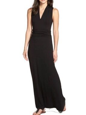 Vince Camuto Black Sleeveless V Neck Maxi Dress Size Small
